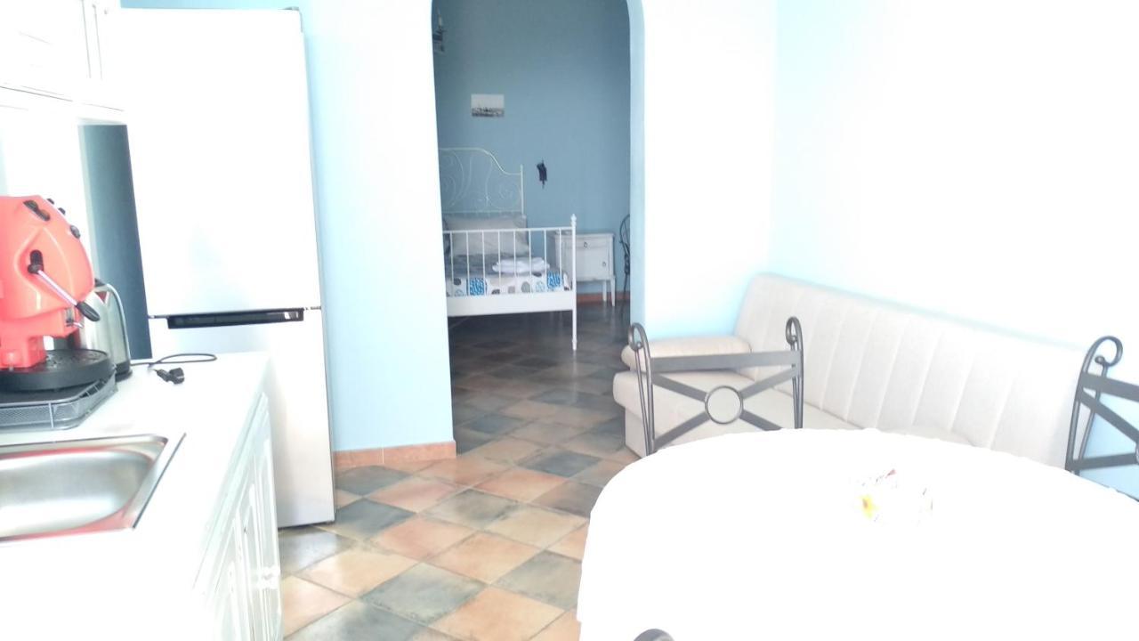 Bed and Breakfast Nereidi Санта-Флавия Экстерьер фото